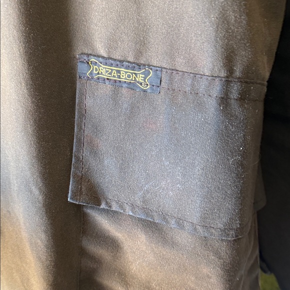 Driza-Bone Chocolate and Mauve Short Coat - Picture 3 of 7